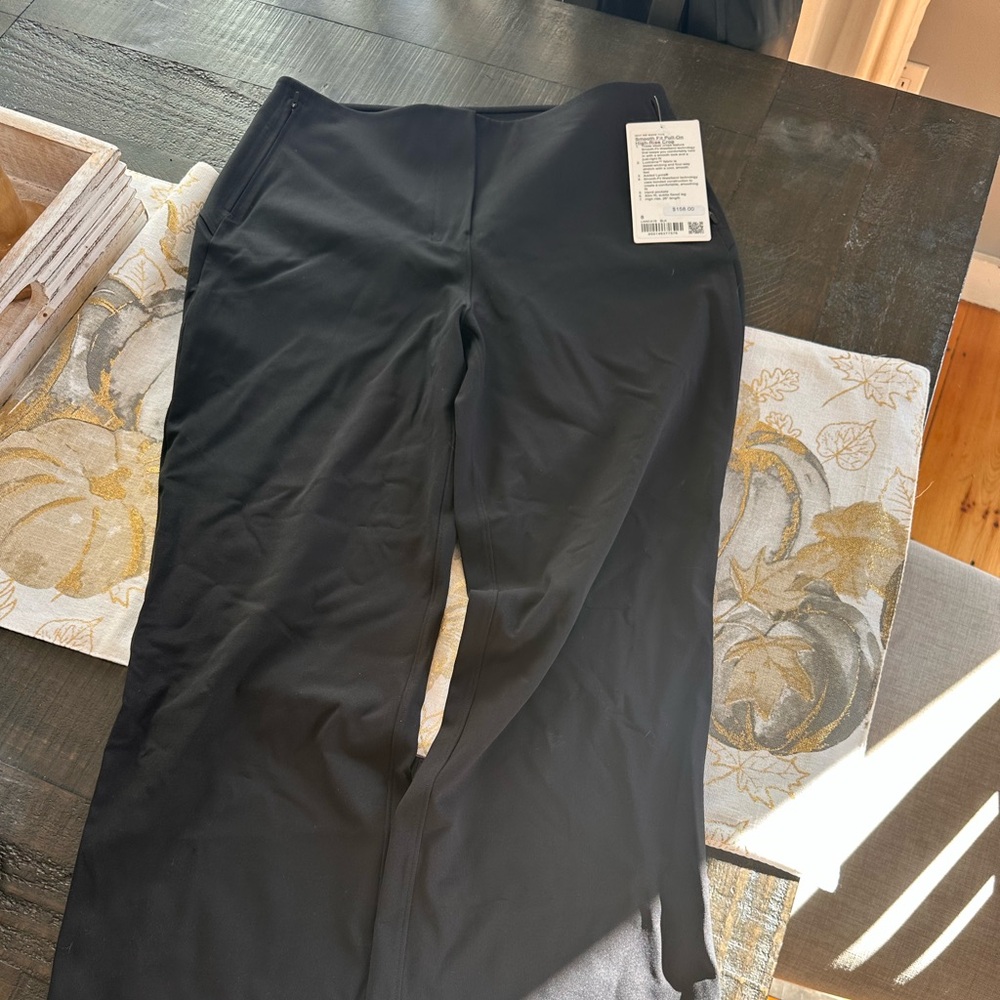 Lulu Lemon Crop Pants